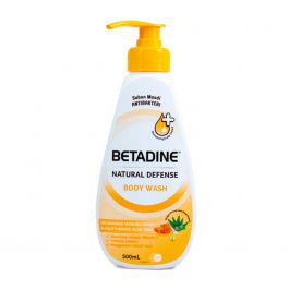 Betadine Natural Defense Sabun Mandi Nourishing Manuka Honey & Moisturising Aloe Vera 500 ml