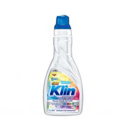 Wings SoKlin Deterjen Cair Konsentrat White & Bright 1000ml