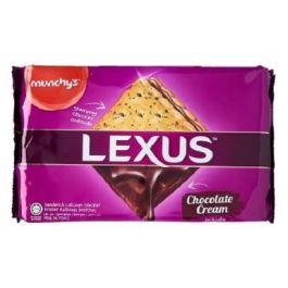 Munchy's Sandwich Calcium Cracker Lexus Chocolate Cream 190G